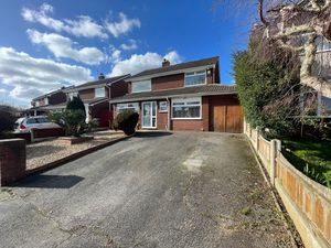 Ascot Drive Great Sutton